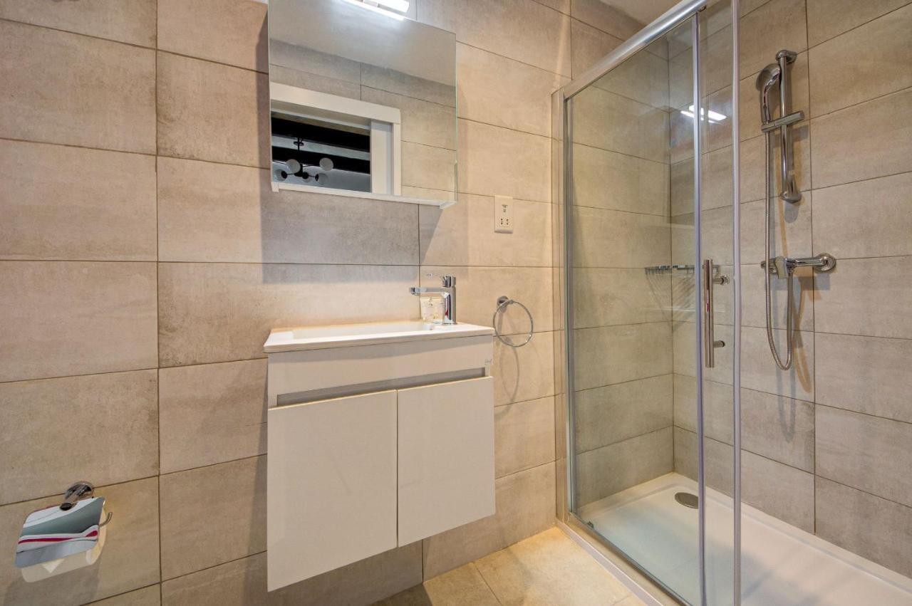 Private Rooms With Bathroom In Валлетта Екстер'єр фото